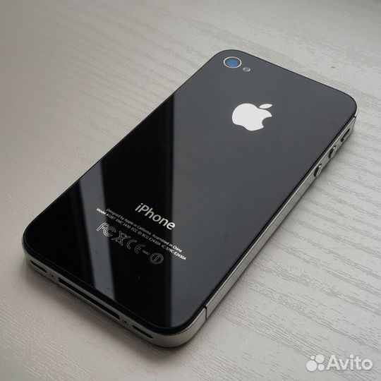 iPhone 4S, 64 ГБ