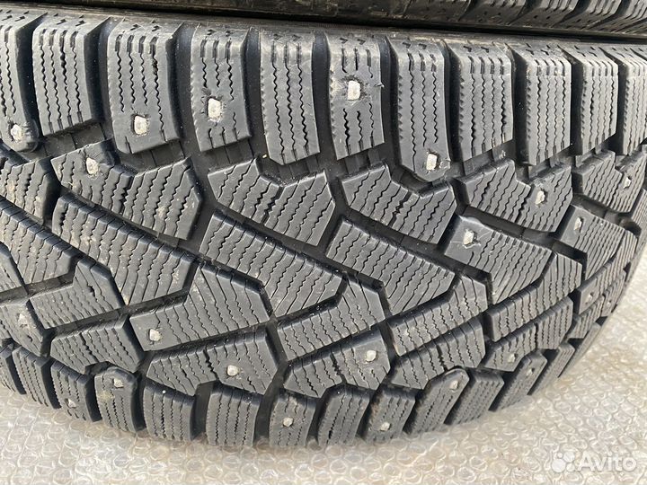 Pirelli Ice Zero 245/45 R19 102H