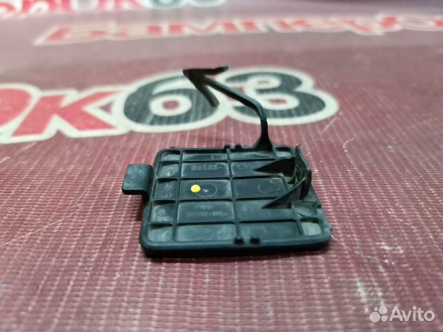 Заглушка буксировочного крюка передний Kia Sorento