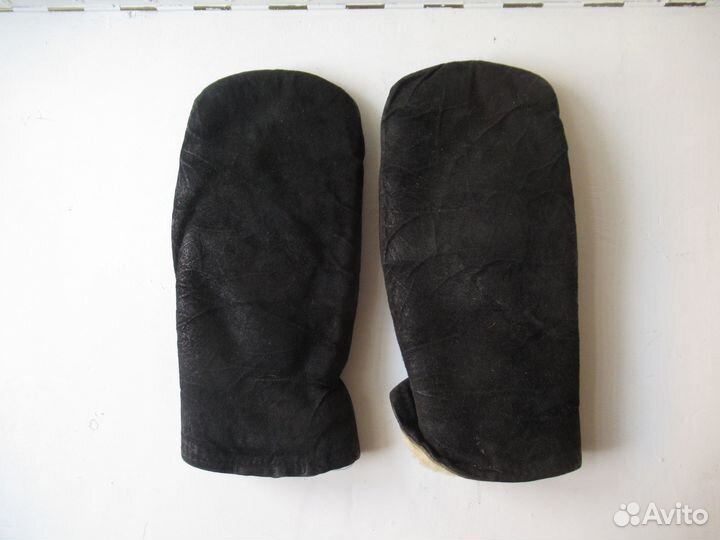Рукавицы мужские из овчины времен СССР