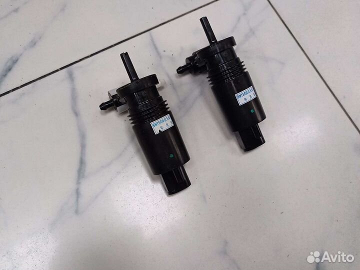 Насос омывателя лобового Mercedes-Benz W164