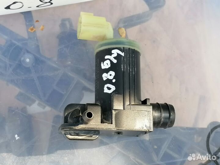 DGH967482 насос омывателя Мазда сх-30, 3 BP