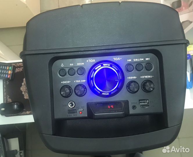 Блютуз колонка zqs 8210