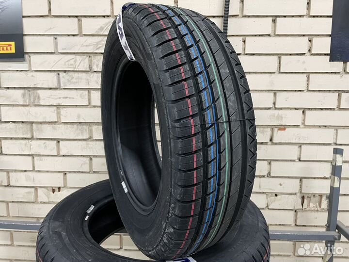 Viatti Strada Asimmetrico V-130 215/60 R16 95V