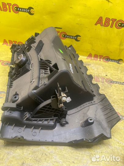 Бардачок Skoda Octavia A5 cdab 2012