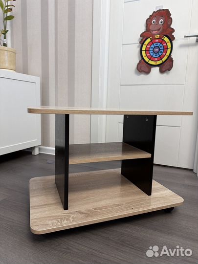 Журнальный столик