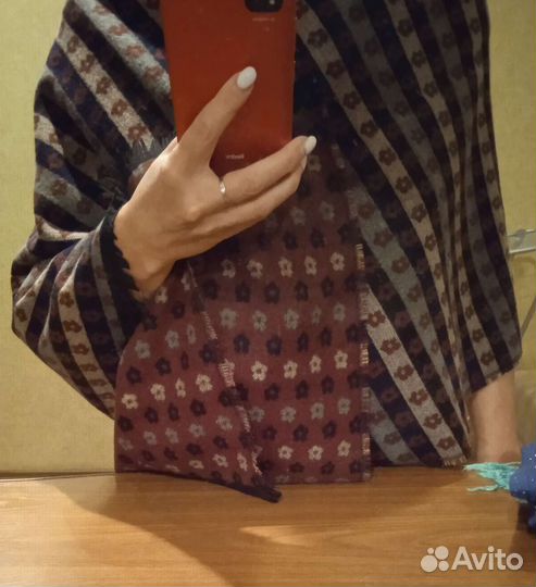 Палантины, снуды, шарфы, платки