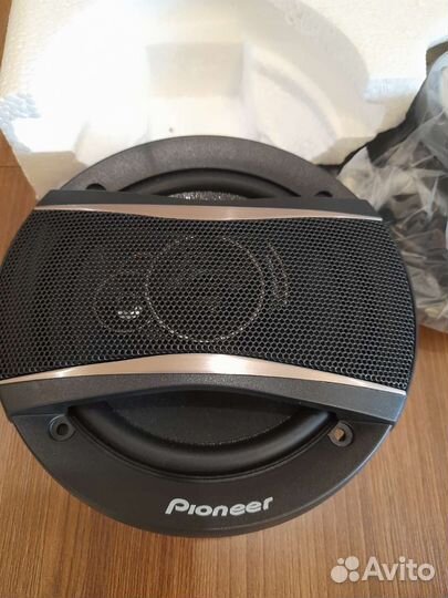 Колонки в авто 13 см, 16см, 24*16см