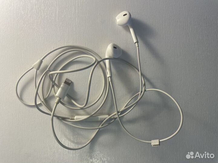 Наушники на запчасти Apple EarPods Lightning