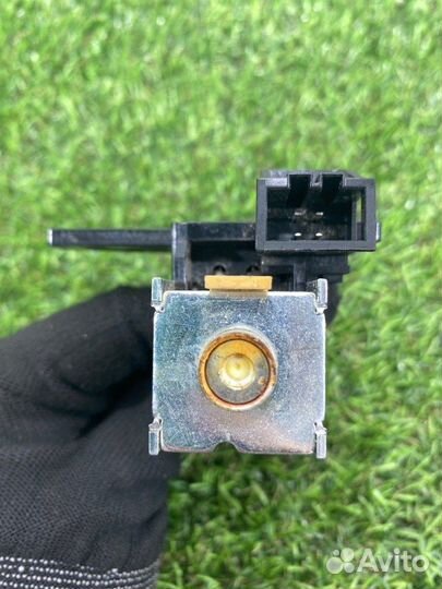 Клапан электромагнитный Audi A6 C6 ccea 2010