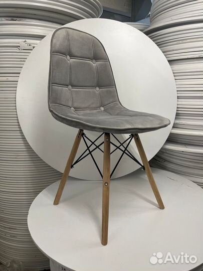 Стул кухонный мягкий Eames (Велюр) серый