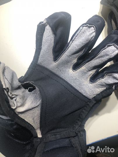 Краги хоккейные Bauer Nexus