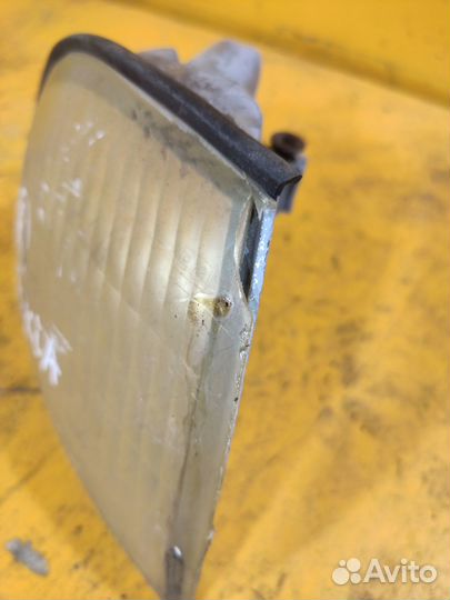 Указатель поворота передний правый Daewoo Nexia