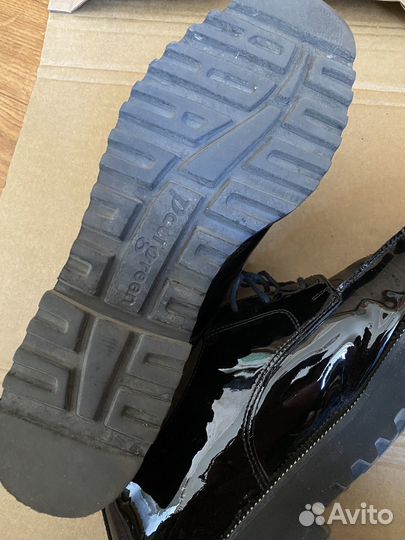 Ботинки Лаковые 38 р