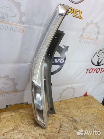 Фонарь задний левый Nissan Leaf ZE0