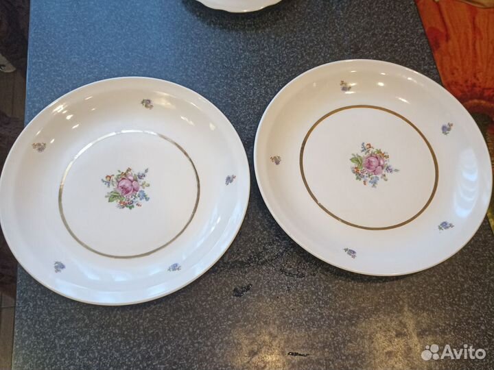 Большая тарелка блюдо