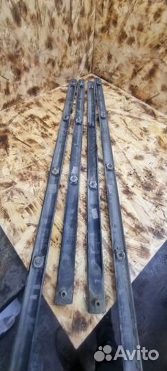 Комплект молдинг в дверей Renault Logan 1