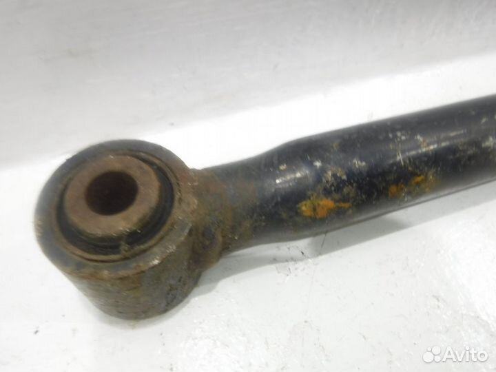 Тяга задняя поперечная