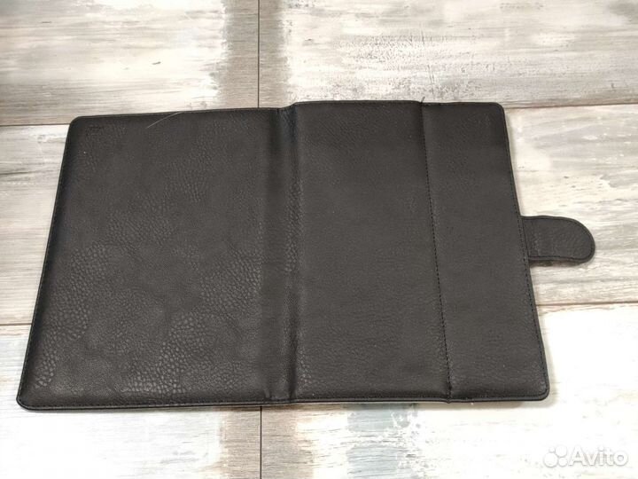 Универсальный чехол для планшета 9'-10'