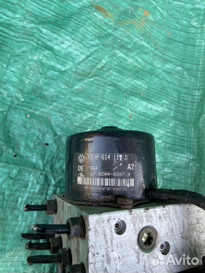 Блок ABS Volkswagen Audi Vag