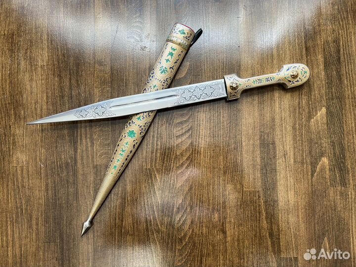 Кинжалы ручной работы