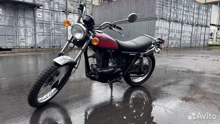 Kawasaki 250 TR