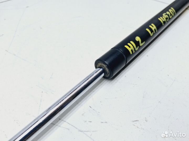 Амортизатор двери багажника Toyota Highlander II