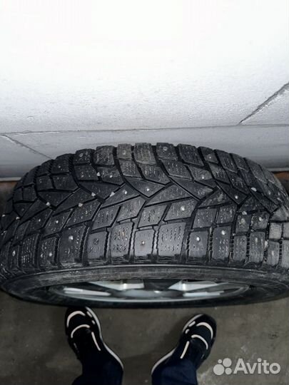 Dunlop SP Winter Ice 02 195/65 R15 95T