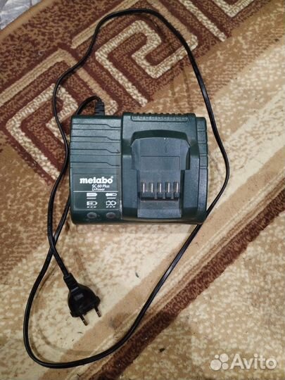 Зарядное устройство для шуруповерта