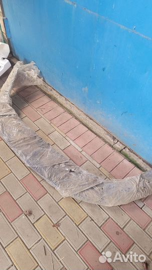 Губа переднего бампера volkswagen passat B6