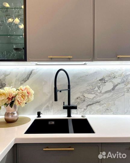 Качественный кухонный гарнитур