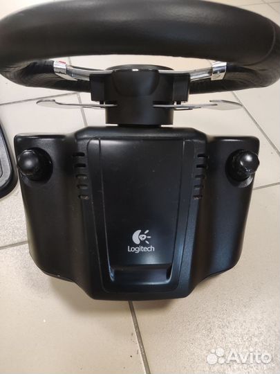 Logitech G27 игровой руль