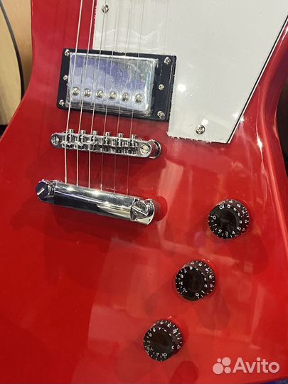 Электрогитара Explorer RD + Комбик 40вт