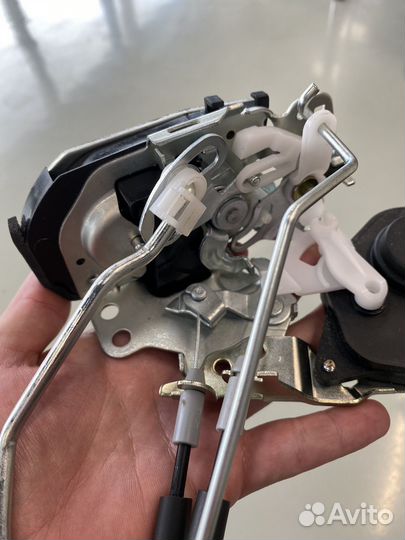 Замок передней левой двери Lifan x60 s6105110