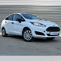 Ford Fiesta 1.6 MT, 2016, 240 500 км, с пробегом, цена 745 000 руб.