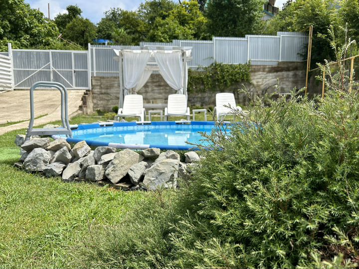 Дом 100 м² на участке 6 сот.