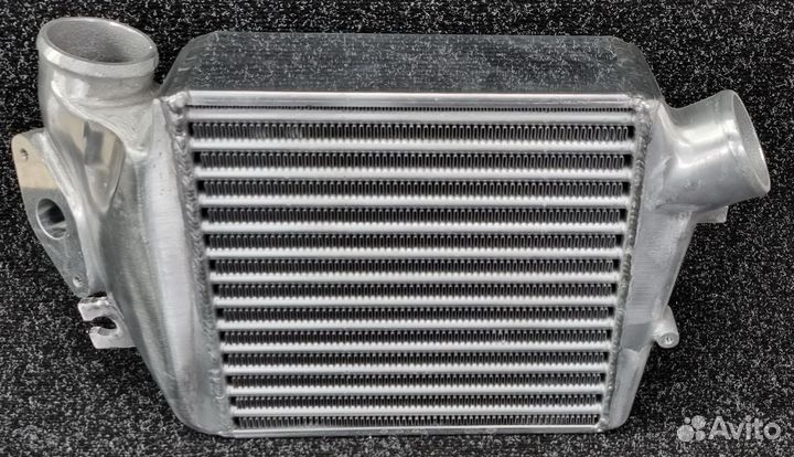 Интеркулер - Top Mount - Subaru Legacy GT Outback