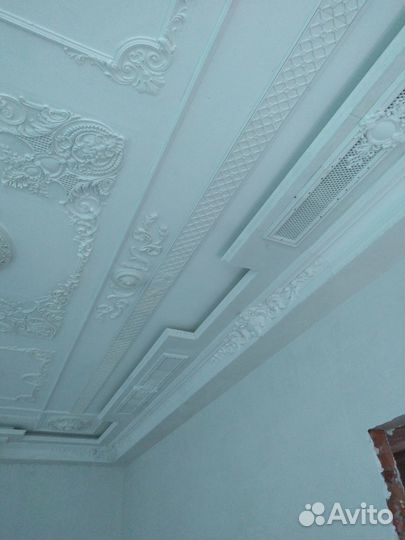 Бригада строителей