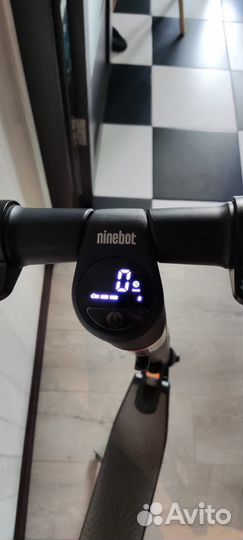 Электрический самокат ninebot es1