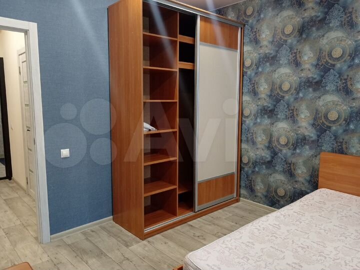 2-к. квартира, 42 м², 1/5 эт.