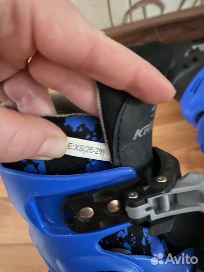 Роликовые коньки