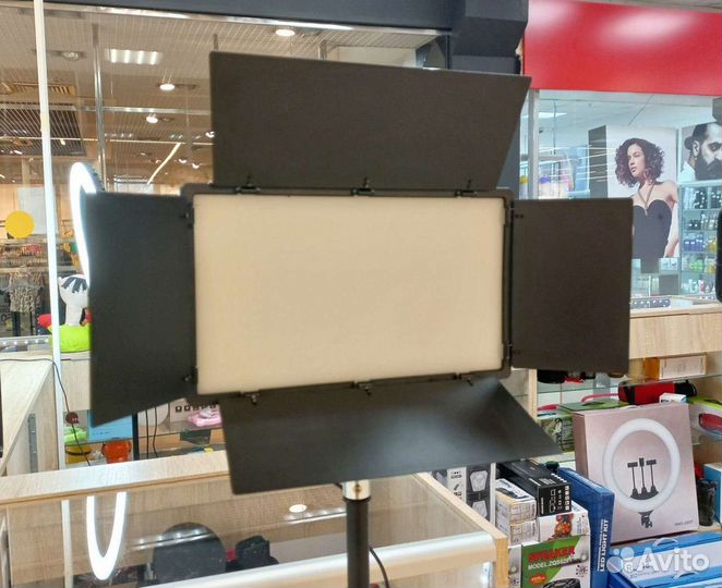 Видеосвет pro led u800