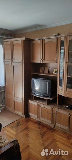 Стенка в гостиную бу