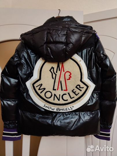 Куртка зимняя женская Moncler р-р 42-44