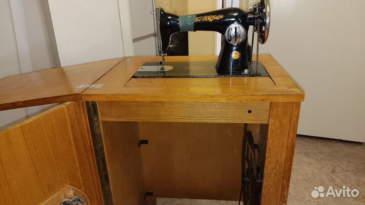 Швейная машинка бу