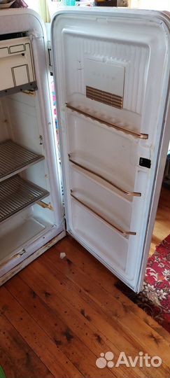 Холодильник ЗИЛ