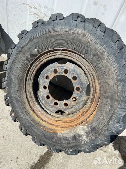 Грузовые шины 1220х400-533