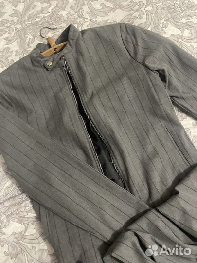 Костюм мужской новый