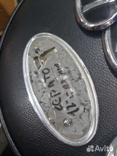 Киа Церато эмблема Kia Cerato 2012