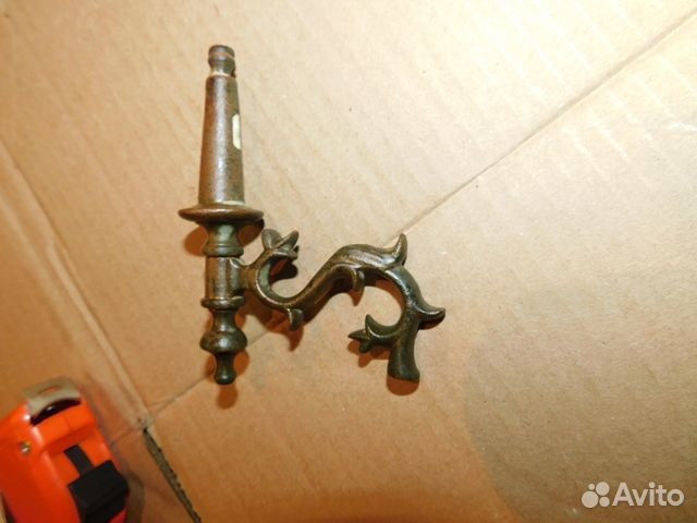 Красивый верток-ключ от царского самовара